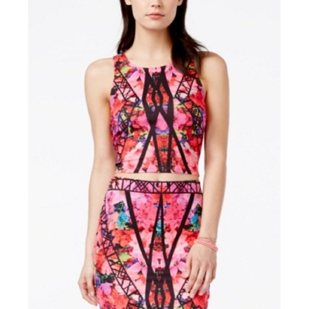 Material Girl Juniors' Floral-Print Crop Top, Size Large